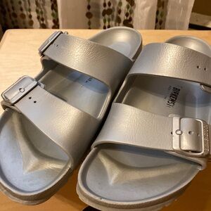 Birkenstock size 39 sliver used